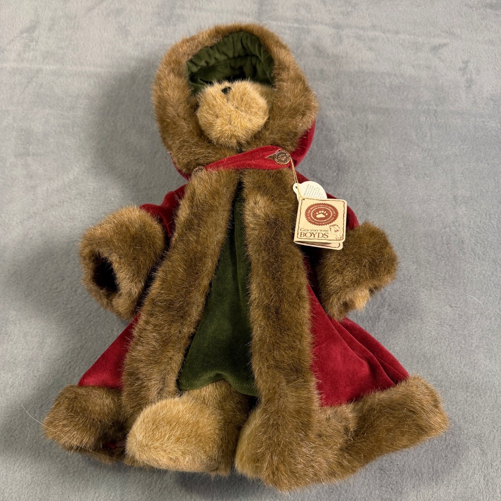 Boyds Bears Mrs Northstar Moonlight Serenade TJs Best Dressed Red Velvet Cloak